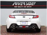 2025 Toyota GR86 2.4 SZ White Coupe for sale, Japanese used car export - photo 22 of 33 | GULJI TRADERS