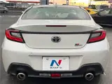 2025 Toyota GR86 SZ Pearl Coupe for sale, Japanese used car export - photo 21 of 30 | GULJI TRADERS