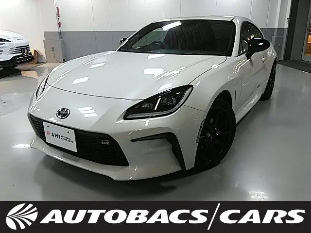 2025 Toyota GR86 RZ 2WD Pearl Coupe for sale, Japanese used car export | GULJI TRADERS