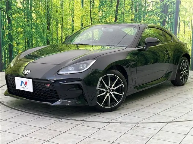 2026 Toyota GR86 SZ - photo 1 2026 Toyota GR86 SZ Black Coupe for sale, Japanese used car export - photo 1 of 30 | GULJI TRADERS