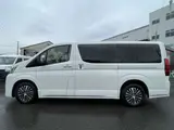 2020 Toyota Granace 2.8 Premium Diesel Turbo Pearl Van for sale, Japanese used car export - photo 12 of 12 | GULJI TRADERS