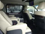 2020 Toyota Granace 2.8 G Diesel Turbo Pearl Van for sale, Japanese used car export - photo 42 of 50 | GULJI TRADERS