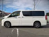 2020 Toyota Granace 2.8 Premium Diesel Pearl Van for sale, Japanese used car export - photo 7 of 34 | GULJI TRADERS