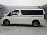 2021 Toyota Granace premium Pearl Van for sale, Japanese used car export - photo 5 of 16 | GULJI TRADERS
