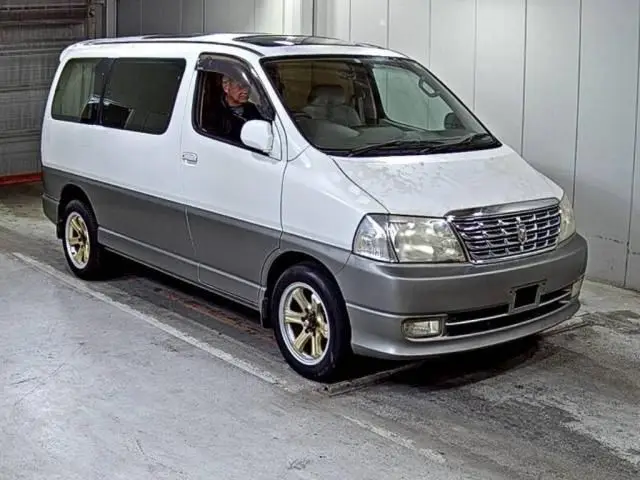 1999 Toyota Grand Hiace G X Edition 4WD Pearl Van for sale, Japanese used car export - photo 1 of 3 | GULJI TRADERS