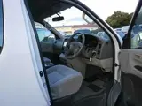 1999 Toyota Grand Hiace 4-door G X Edition 8-seater Pearl Van for sale, Japanese used car export - photo 7 of 9 | GULJI TRADERS