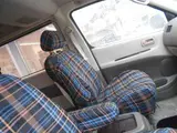 2000 Toyota Grand Hiace 3.0 Limited Diesel Turbo 4WD White Van for sale, Japanese used car export - photo 4 of 19 | GULJI TRADERS