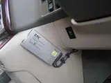 2000 Toyota Grand Hiace 3.0 Limited Diesel Turbo 4WD White Van for sale, Japanese used car export - photo 10 of 19 | GULJI TRADERS