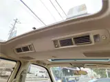2001 Toyota Grand Hiace ◆Late Model◆4WD◆Limited Excellent Edition◆ Pearl Van for sale, Japanese used car export - photo 11 of 70 | GULJI TRADERS