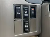 2001 Toyota Grand Hiace ◆Late Model◆4WD◆Limited Excellent Edition◆ Pearl Van for sale, Japanese used car export - photo 41 of 70 | GULJI TRADERS