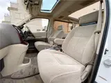 2001 Toyota Grand Hiace ◆Late Model◆4WD◆Limited Excellent Edition◆ Pearl Van for sale, Japanese used car export - photo 44 of 70 | GULJI TRADERS