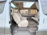 2001 Toyota Grand Hiace ◆Late Model◆4WD◆Limited Excellent Edition◆ Pearl Van for sale, Japanese used car export - photo 46 of 70 | GULJI TRADERS