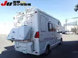 2001 Toyota Grand Hiace Camping 4WD White Van for sale, Japanese used car export - photo 5 of 16 | GULJI TRADERS