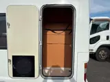2002 Toyota Grand Hiace Camping Sha Pearl Van for sale, Japanese used car export - photo 11 of 20 | GULJI TRADERS
