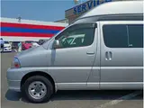 2004 Toyota Grand Hiace 4WD, transporter specifications, camper special vehicle base Silver Van for sale, Japanese used car export - photo 5 of 70 | GULJI TRADERS