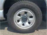 2004 Toyota Grand Hiace 4WD, transporter specifications, camper special vehicle base Silver Van for sale, Japanese used car export - photo 18 of 70 | GULJI TRADERS
