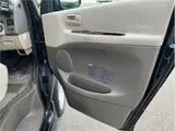 2005 Toyota Grand Hiace TOYOTA Camper Specification Vehicle Other Color changed Van for sale, Japanese used car export - photo 13 of 27 | GULJI TRADERS