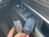 2022 Toyota Harrier Z 4WD SUV for sale, Japanese used car export - photo 19 of 24 | GULJI TRADERS