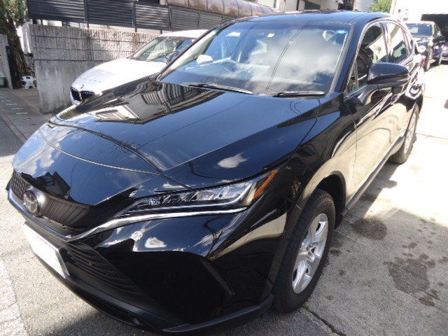 2022 Toyota Harrier S SUV for sale, Japanese used car export - photo 1 of 23 | GULJI TRADERS