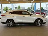 2023 Toyota Harrier G Pearl SUV for sale, Japanese used car export - photo 15 of 20 | GULJI TRADERS