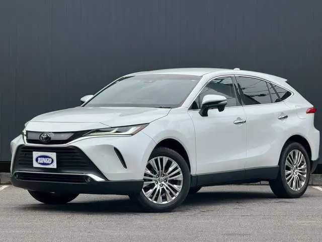 2023 Toyota Harrier 2.0 Z Leather Package - photo 1 2023 Toyota Harrier 2.0 Z Leather Package White SUV for sale, Japanese used car export - photo 1 of 41 | GULJI TRADERS