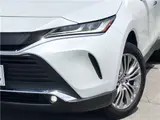 2023 Toyota Harrier Z Leather Package Non-Smoking/4WD White SUV for sale, Japanese used car export - photo 2 of 56 | GULJI TRADERS