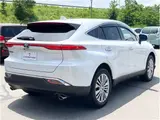 2023 Toyota Harrier Z Leather Package Non-Smoking/4WD White SUV for sale, Japanese used car export - photo 8 of 56 | GULJI TRADERS