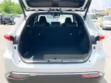 2023 Toyota Harrier Z Leather Package Non-Smoking/4WD White SUV for sale, Japanese used car export - photo 22 of 56 | GULJI TRADERS