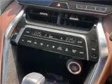 2023 Toyota Harrier Z Leather Package Non-Smoking/4WD White SUV for sale, Japanese used car export - photo 36 of 56 | GULJI TRADERS