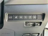 2023 Toyota Harrier Z Leather Package Non-Smoking/4WD White SUV for sale, Japanese used car export - photo 37 of 56 | GULJI TRADERS