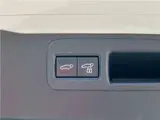 2023 Toyota Harrier Z Leather Package Non-Smoking/4WD White SUV for sale, Japanese used car export - photo 45 of 56 | GULJI TRADERS