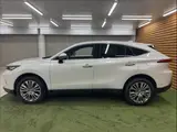 2023 Toyota Harrier Z Pearl SUV for sale, Japanese used car export - photo 17 of 20 | GULJI TRADERS