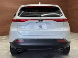 2023 Toyota Harrier Z Pearl SUV for sale, Japanese used car export - photo 16 of 20 | GULJI TRADERS