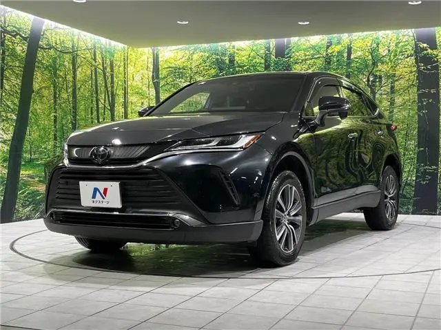 2023 Toyota Harrier G - photo 1 2023 Toyota Harrier G Black SUV for sale, Japanese used car export - photo 1 of 30 | GULJI TRADERS
