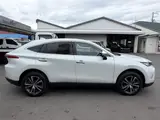 2023 Toyota Harrier 2.0 G Pearl SUV for sale, Japanese used car export - photo 7 of 30 | GULJI TRADERS