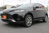 2023 Toyota Harrier 2.0 Z Leather Package 4WD Black SUV for sale, Japanese used car export - photo 24 of 30 | GULJI TRADERS