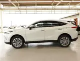 2023 Toyota Harrier 2.0 Z 4WD White SUV for sale, Japanese used car export - photo 24 of 30 | GULJI TRADERS