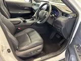 2023 Toyota Harrier G Pearl SUV for sale, Japanese used car export - photo 5 of 12 | GULJI TRADERS