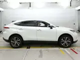 2023 Toyota Harrier G 4WD Pearl SUV for sale, Japanese used car export - photo 3 of 11 | GULJI TRADERS