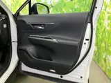 2023 Toyota Harrier Z Pearl SUV for sale, Japanese used car export - photo 4 of 9 | GULJI TRADERS