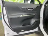 2023 Toyota Harrier Z Pearl SUV for sale, Japanese used car export - photo 6 of 9 | GULJI TRADERS