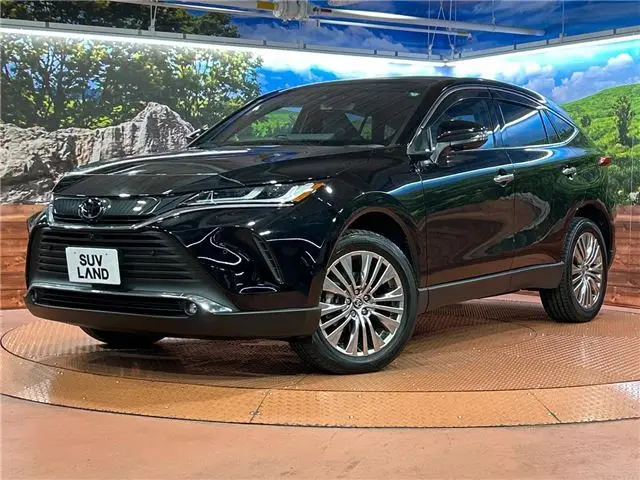 2024 Toyota Harrier Z Leather Package - photo 1 2024 Toyota Harrier Z Leather Package Black SUV for sale, Japanese used car export - photo 1 of 30 | GULJI TRADERS