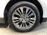 2024 Toyota Harrier Z Leather Package Pearl SUV for sale, Japanese used car export - photo 27 of 30 | GULJI TRADERS
