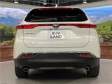 2024 Toyota Harrier Z Leather Package Pearl SUV for sale, Japanese used car export - photo 24 of 30 | GULJI TRADERS
