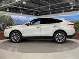 2024 Toyota Harrier Z Leather Package Pearl SUV for sale, Japanese used car export - photo 26 of 30 | GULJI TRADERS