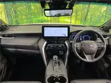 2024 Toyota Harrier Z Leather Package Pearl SUV for sale, Japanese used car export - photo 21 of 30 | GULJI TRADERS