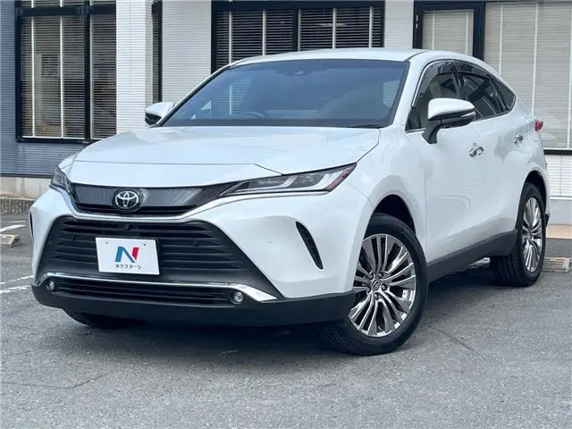 2024 Toyota Harrier Z Leather Package Pearl SUV for sale, Japanese used car export - photo 1 of 30 | GULJI TRADERS