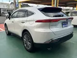 2024 Toyota Harrier 2.0 Z Genuine Display Audio Navigation System Pearl SUV for sale, Japanese used car export - photo 2 of 25 | GULJI TRADERS