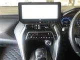2024 Toyota Harrier Z Pearl SUV for sale, Japanese used car export - photo 11 of 79 | GULJI TRADERS