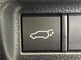 2024 Toyota Harrier G Pearl SUV for sale, Japanese used car export - photo 26 of 30 | GULJI TRADERS